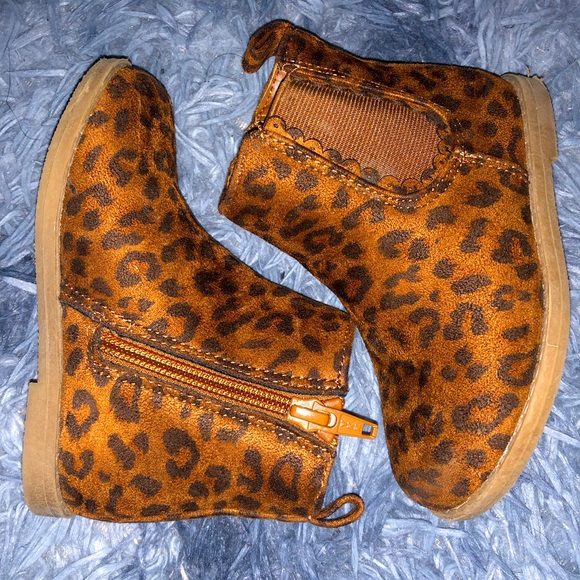 Toddler Girl boots (Leopard Print) - Picture 1 of 3
